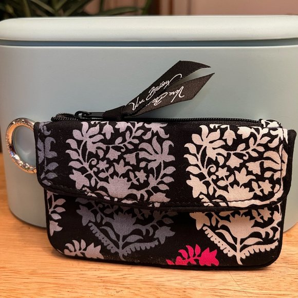 Vera Bradley Cranberry Magenta Keychain ID Holder/Wallet - Picture 1 of 5
